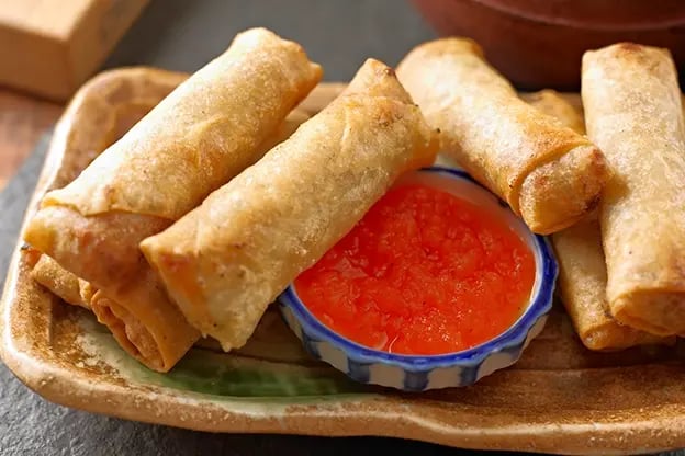 Egg Rolls & Spring Rolls Egg Rolls & Spring Rolls