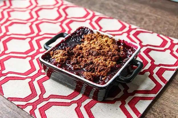 Zee Zees Recipe Cinnamon Crisp Mixed Berry Cobbler